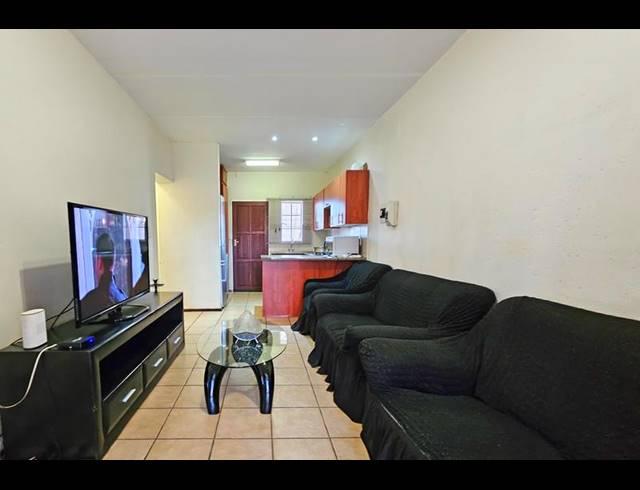 3 BEDROOM APARTMENT FOR SALE IN BOKSBURG